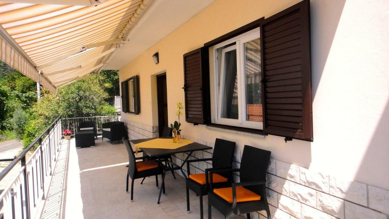 Apartman Vera Apartamento Mošćenička Draga Exterior foto